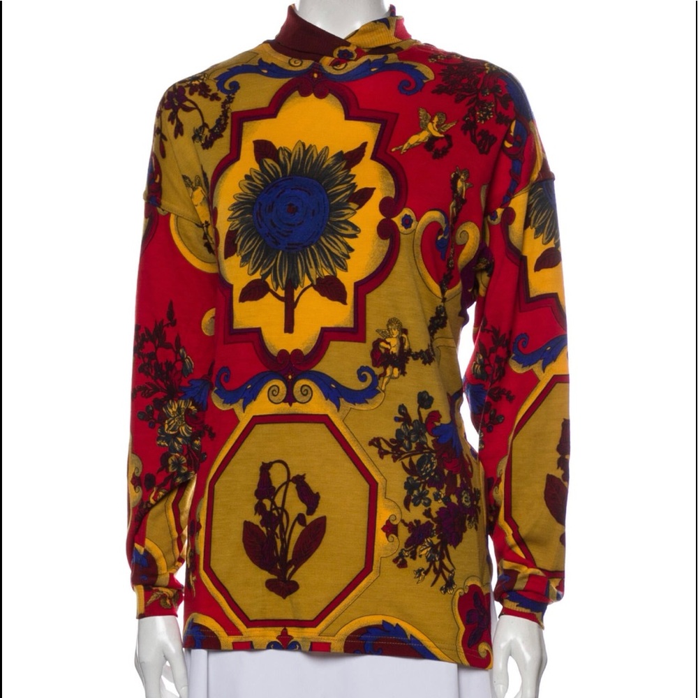 Pre owner Versus Vintage 1990 Sweater